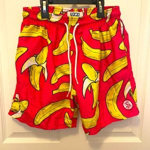 Uzzi men’s short size small